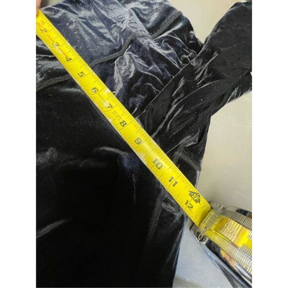 Athleta Elation Velvet Navy Leggings Size L - Picture 4 of 5